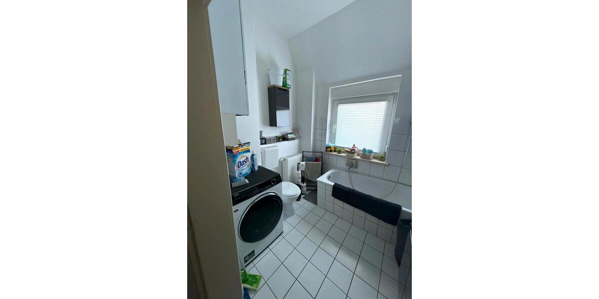 Erdgeschoßwohnung Apolda - 4 Zimmer, 88 m&sup2;, 710&euro; | Angebot:26033035