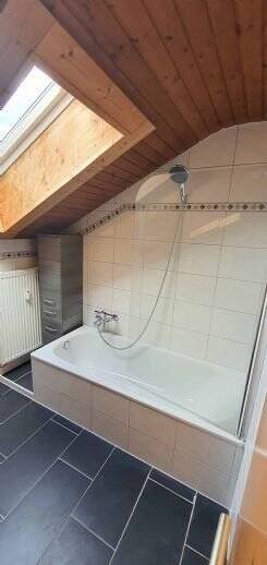 schöne 2,5 Zimmer Wohnung mitten in Rott am Inn
