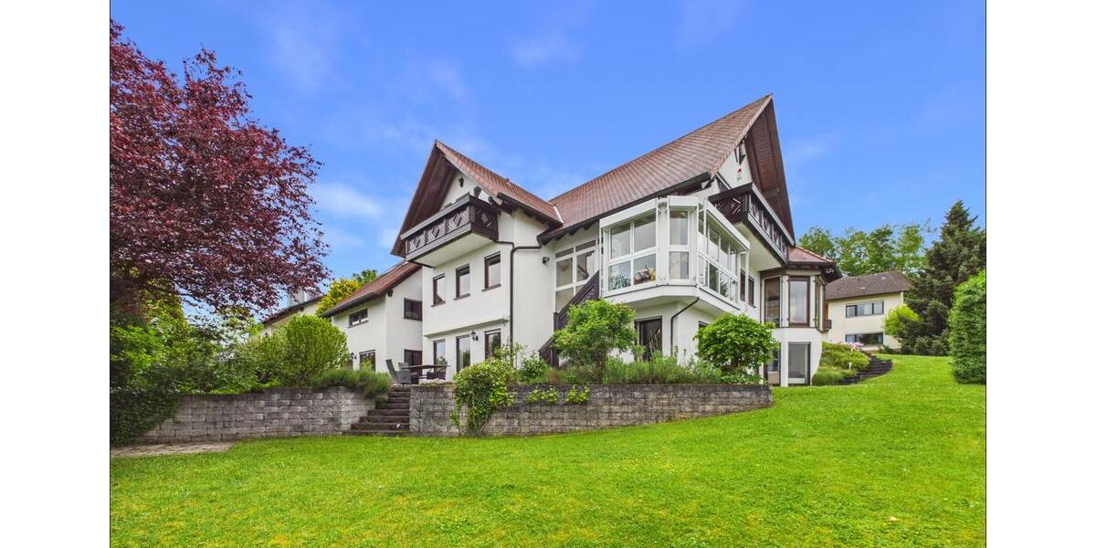 Einfamilienhaus Mömbris - 8 Zimmer, 350 m&sup2;, 2.900&euro; | Angebot:26367496