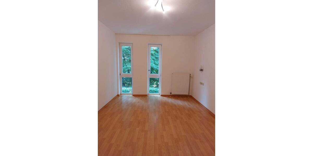 Etagenwohnung Siegburg Dreesch - 2 Zimmer, 61 m&sup2;, 785&euro; | Angebot:25726433