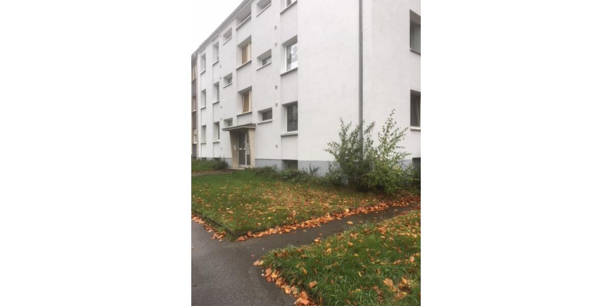 Möbliertes WG-Zimmer in Solingen-Hauptbahnhof-Nähe ! 1 zimmer