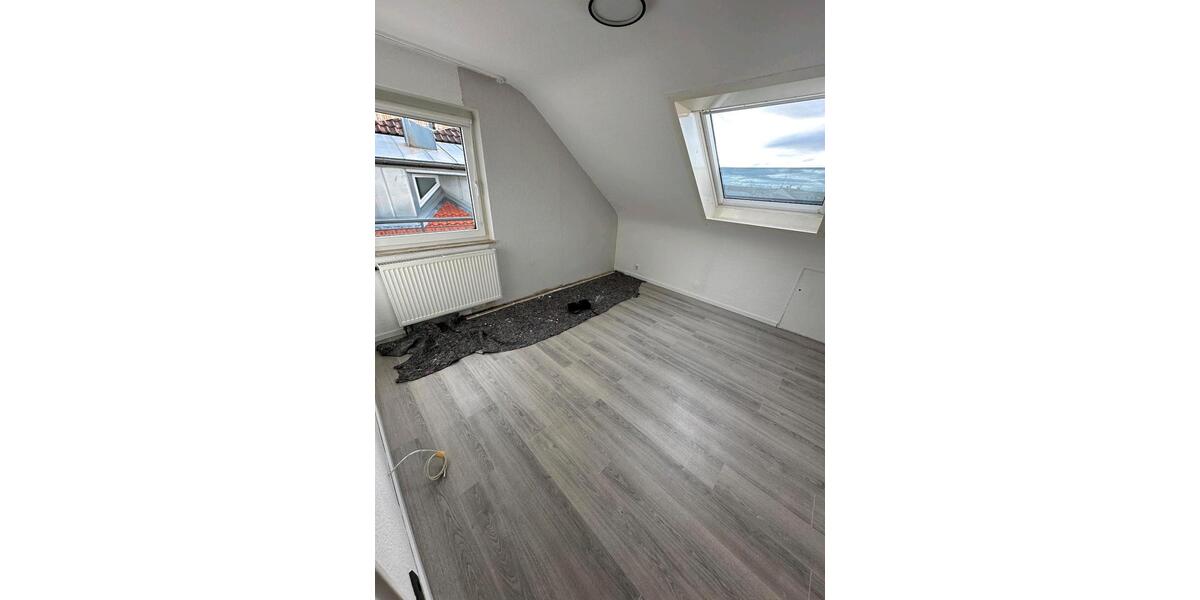 Dachgeschoßwohnung Filderstadt - 3 Zimmer, 48 m&sup2;, 800&euro; | Angebot:26048795