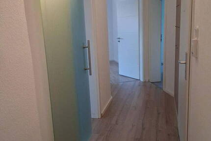 Helle 4,5 Zimmer-Wohnung in gepflegtem Mehrfamilienhaus