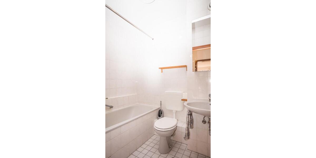Etagenwohnung Bruchsal - 2 Zimmer, 60 m&sup2;, 700&euro; | Angebot:26562057