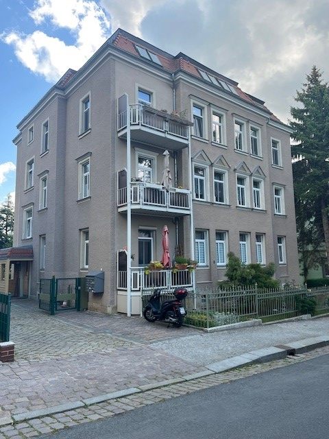 Viel Platz in Briesnitz: 2-Zimmer mit Balkon in ruhiger Lage 3 zimmer