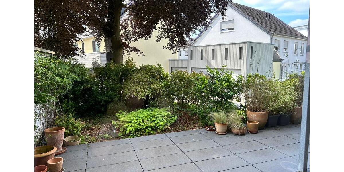 Erdgeschoßwohnung Würselen - 1 Zimmer, 72 m&sup2;, 2.349&euro; | Angebot:26699834