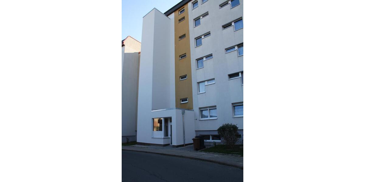 Erdgeschoßwohnung Crimmitschau - 2 Zimmer, 64 m&sup2;, 434&euro; | Angebot:21874254