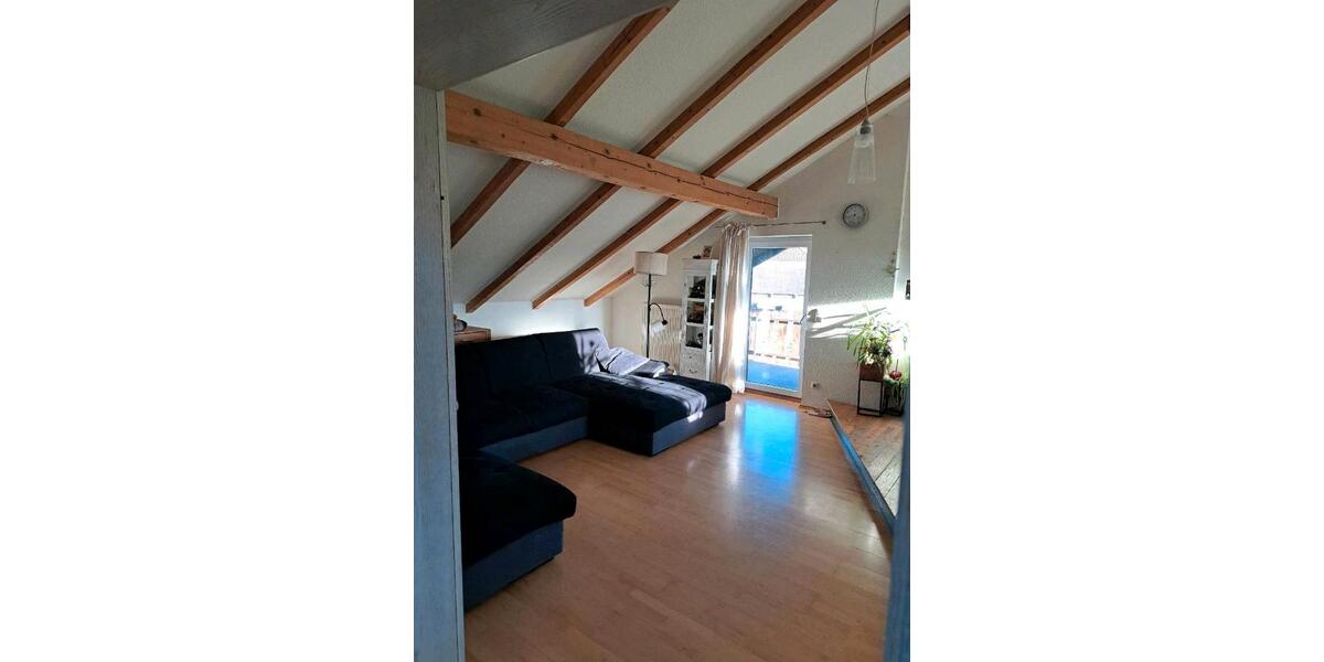 Dachgeschoßwohnung Neukirchen bei Heiligen Blut - 4 Zimmer, 135 m&sup2;, 810&euro; | Angebot:26067019