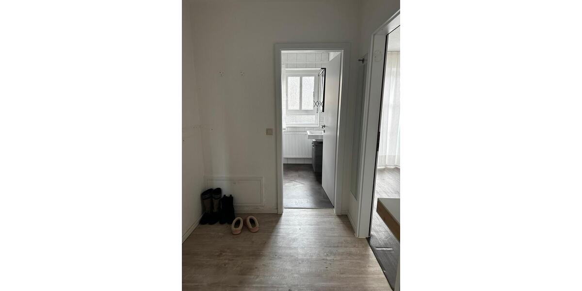 2-Zimmer Erdgeschosswohnung+EBK+Terrasse+Garage 2 zimmer