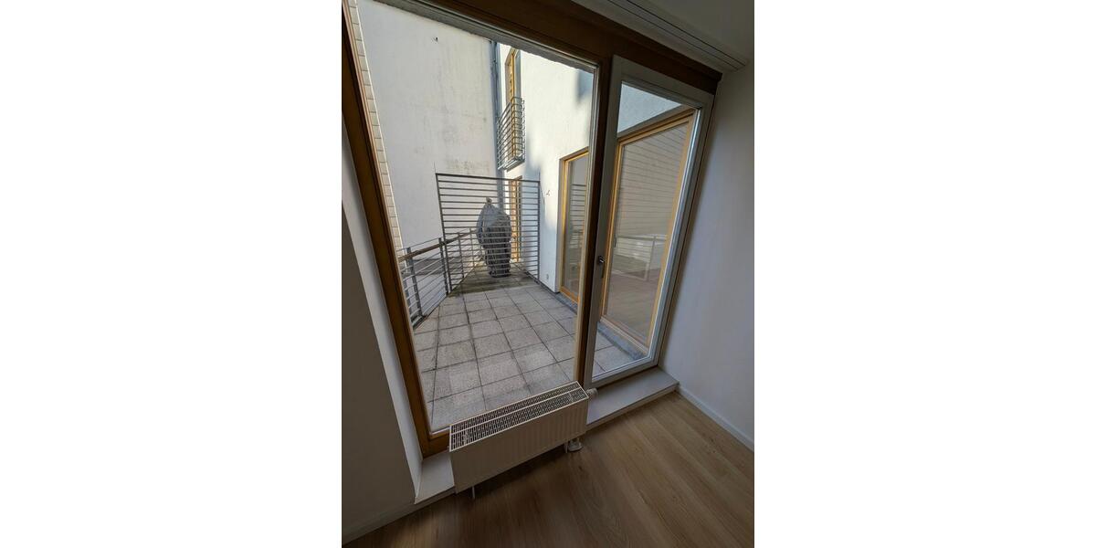 Erdgeschoßwohnung Detmold - 4 Zimmer, 110 m&sup2;, 1.190&euro; | Angebot:25545186