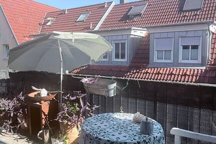 Moderne wunderschöne CityWohnung mit Balkon und TG-Stellplatz