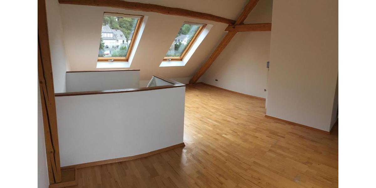 Maisonettenwohnung Trier Feyen-Weismark - 3 Zimmer, 88 m&sup2;, 800&euro; | Angebot:26483826