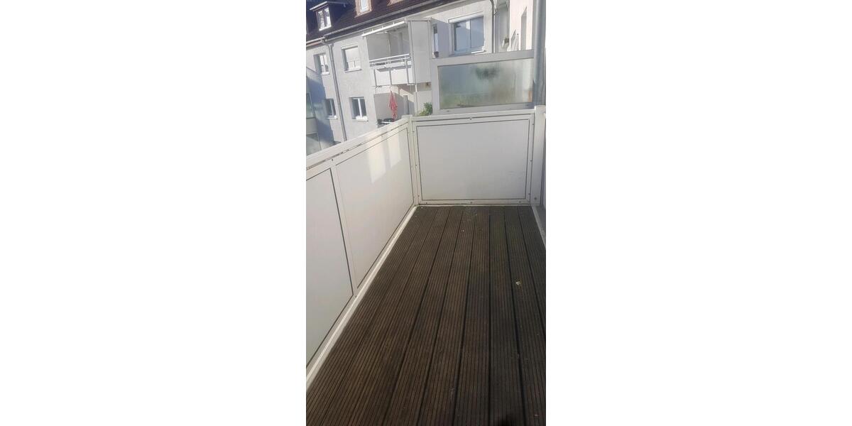 Etagenwohnung Rostock Hansaviertel - 3 Zimmer, 75 m&sup2;, 740&euro; | Angebot:26231089