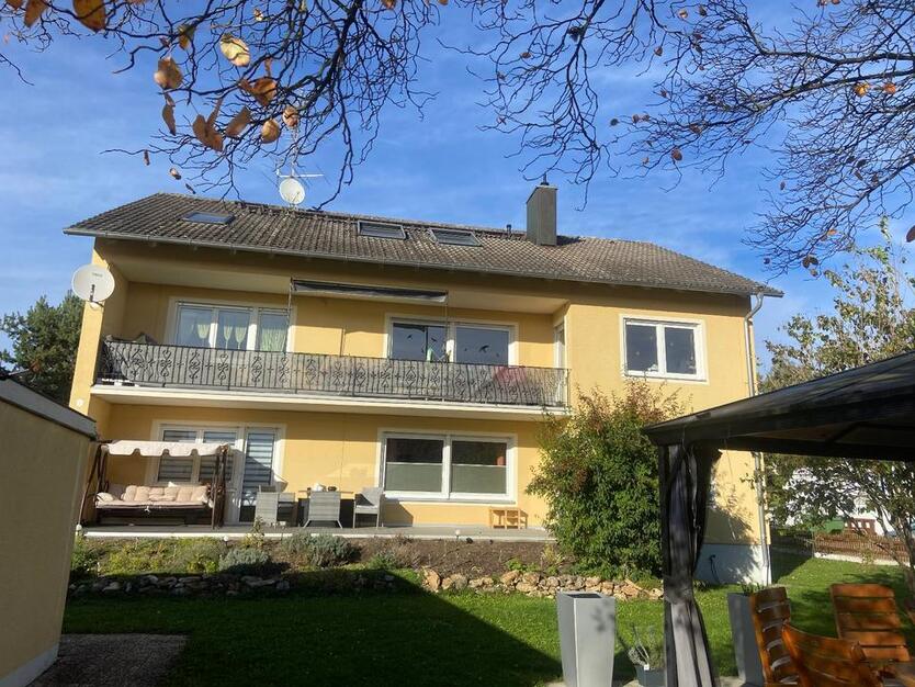 Vermiete Wohnung mit Balkon im 1. OG in Lenting in ruhiger Lage