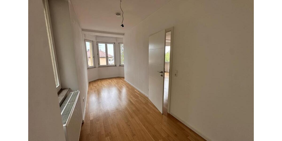 Etagenwohnung Stuttgart Stuttgart-West - 4 Zimmer, 111 m&sup2;, 2.115&euro; | Angebot:26271562