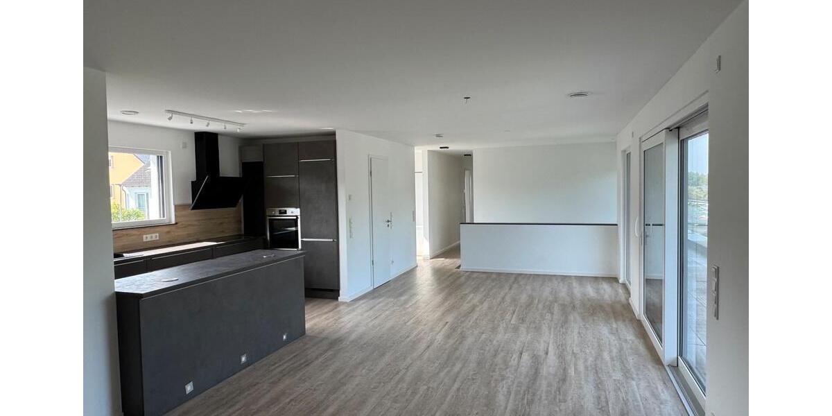 Einfamilienhaus Bergisch Gladbach - 3 Zimmer, 124 m&sup2;, 1.600&euro; | Angebot:26561767
