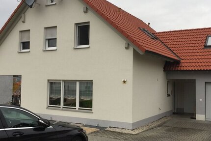 3-Zimmer-Souterrain-Whg WFL ca. 80 m² eigener Eingang mit Terrasse und Gartenanteil ab sofort vermietbar. - Wohnung Neunburg vorm Wald | Angebot:26818916