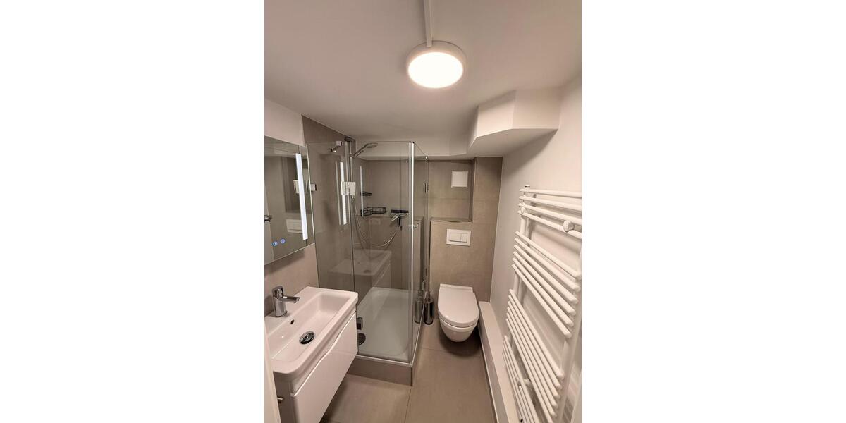 Wohnen auf Zeit Hamburg Altona - 1 Zimmer, 27 m&sup2;, 819&euro; | Angebot:26381122