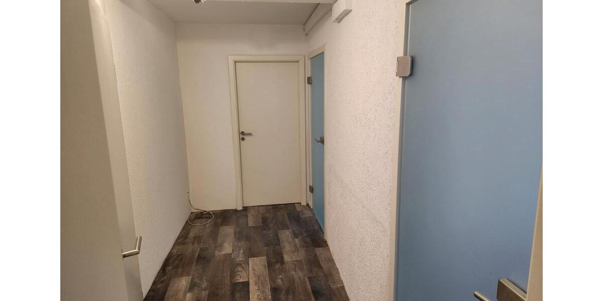 Hochparterre Stadtoldendorf - 5 Zimmer, 140 m&sup2;, 750&euro; | Angebot:26291993