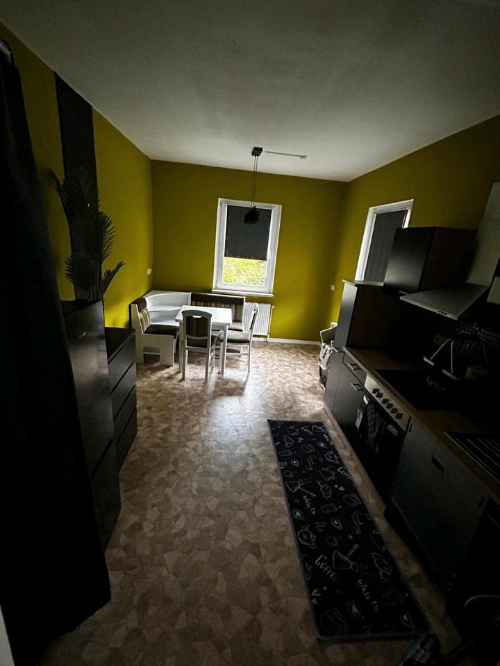 2 12 Raum Wohnung