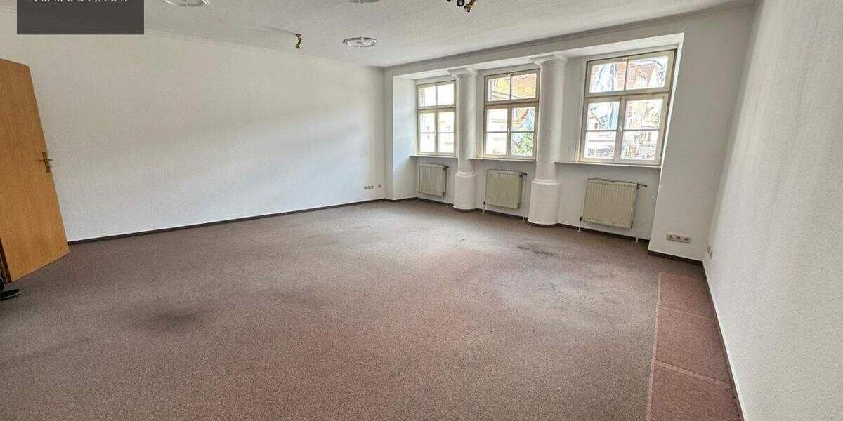 Gewerbeobjekt Kulmbach Blaich - 6 Zimmer, 212 m&sup2;, 1.060&euro; | Angebot:25665655
