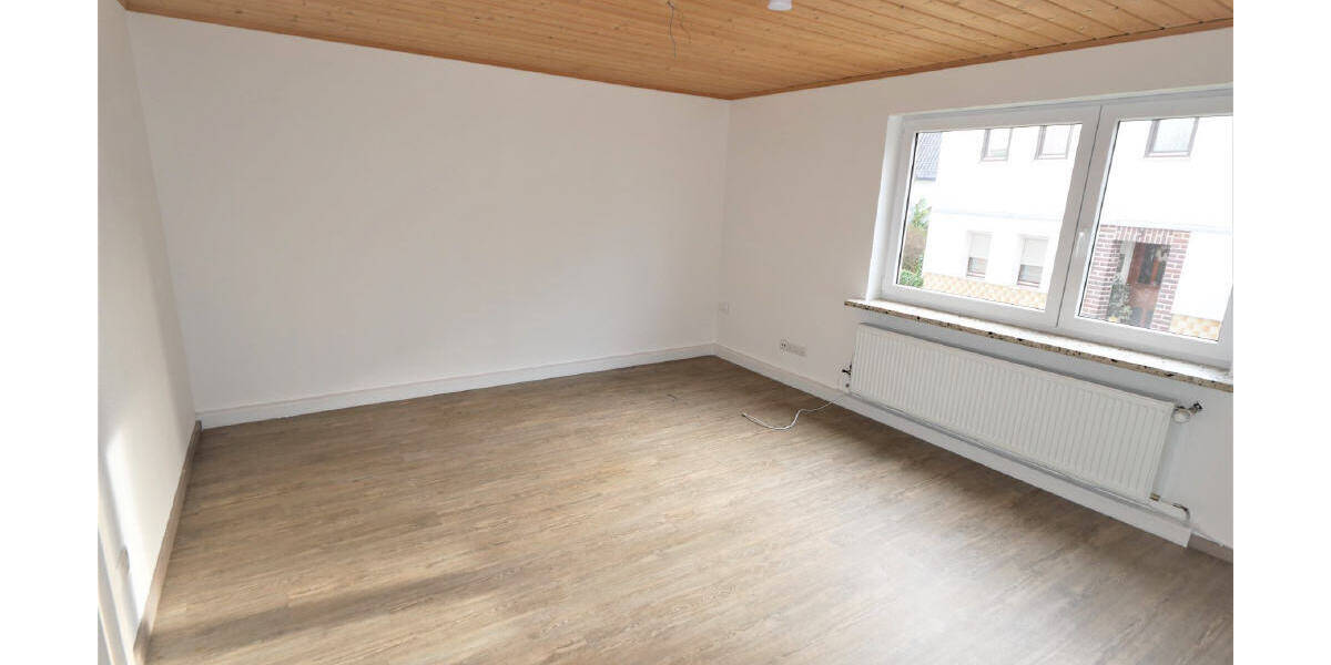 Etagenwohnung Coburg Lützelbuch - 4 Zimmer, 75 m&sup2;, 650&euro; | Angebot:26695214