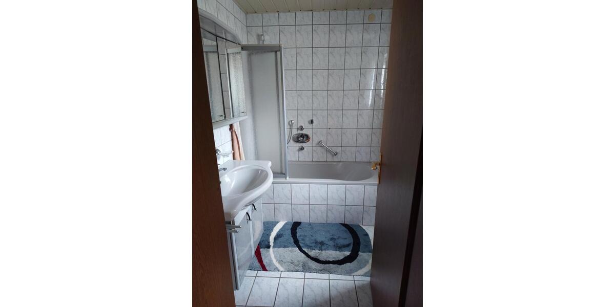 Einfamilienhaus Haigerloch - 6 Zimmer, 137 m&sup2;, 1.300&euro; | Angebot:26537726