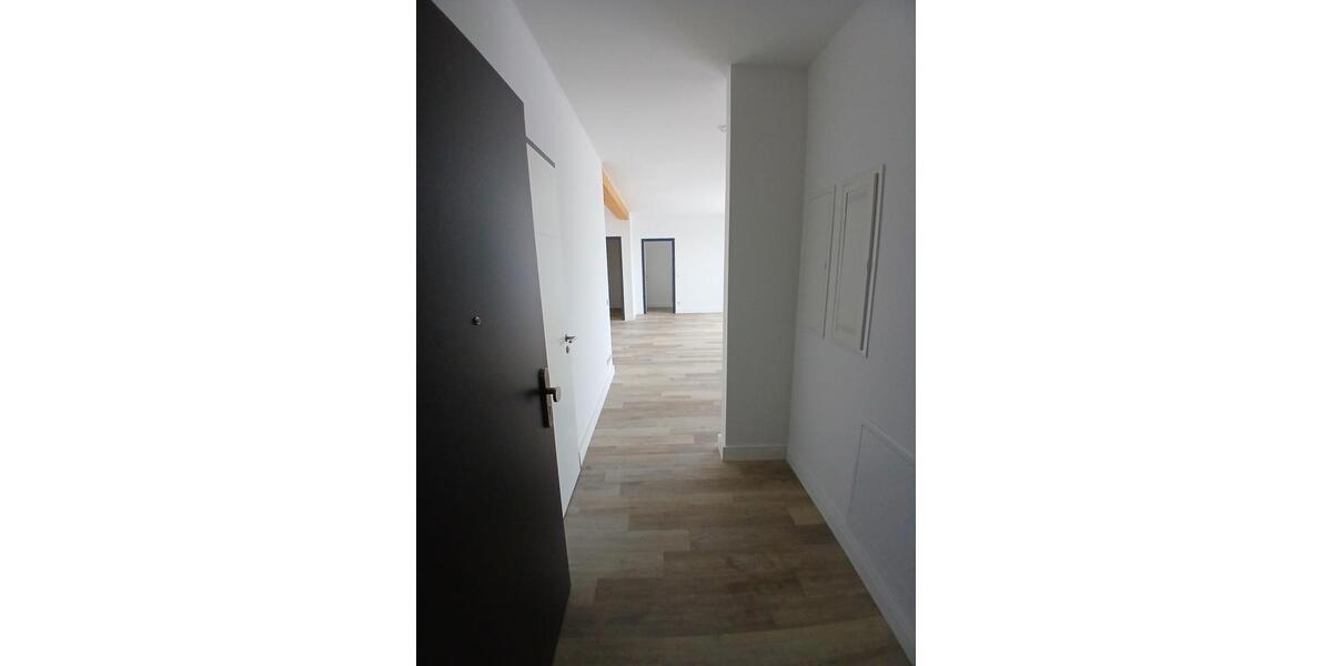Einfamilienhaus Burg - 3 Zimmer, 108 m&sup2;, 1.275&euro; | Angebot:26455542