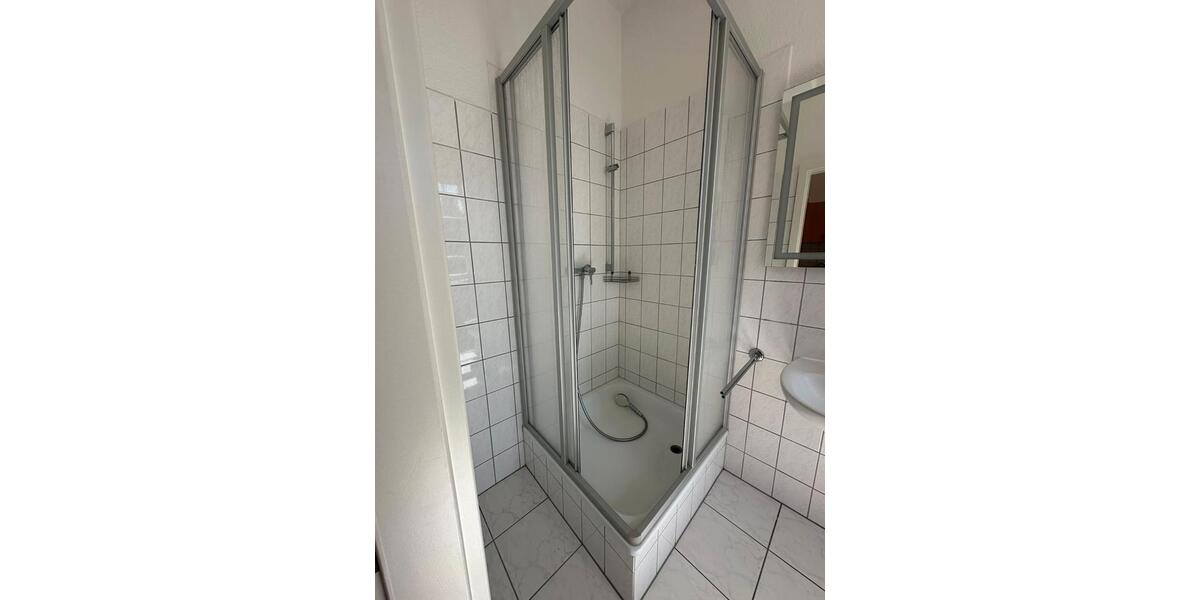 Etagenwohnung Güstrow - 2 Zimmer, 48 m&sup2;, 400&euro; | Angebot:26426130