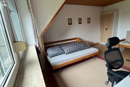 Wohnen auf Zeit Erkrath - 14 Zimmer, 200 m&sup2;, 600&euro; | Angebot:25550416