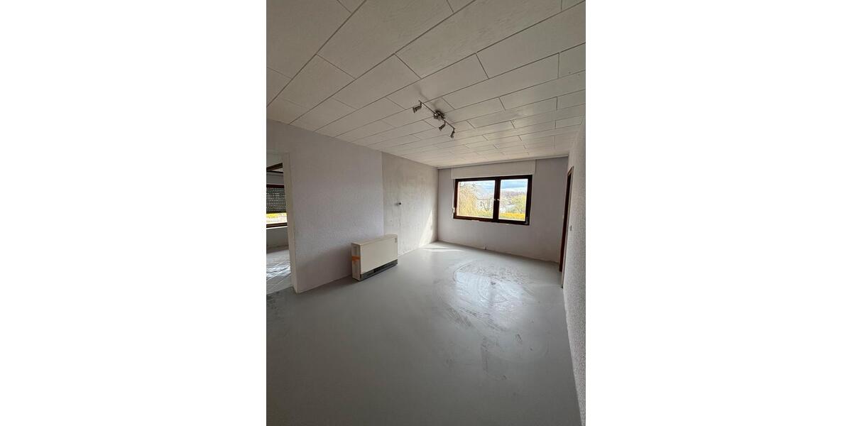 Erdgeschoßwohnung Nentershausen - 3 Zimmer, 72 m&sup2;, 530&euro; | Angebot:26040611