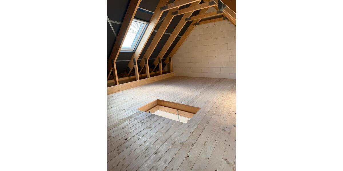 Doppelhaushälfte Wees - 4 Zimmer, 110 m&sup2;, 1.600&euro; | Angebot:25099551