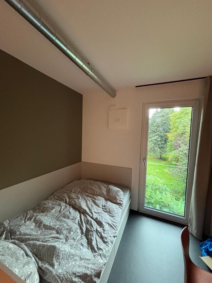 Möblierte Wohnheim-Wohnung für Auszubildende oder Studenten