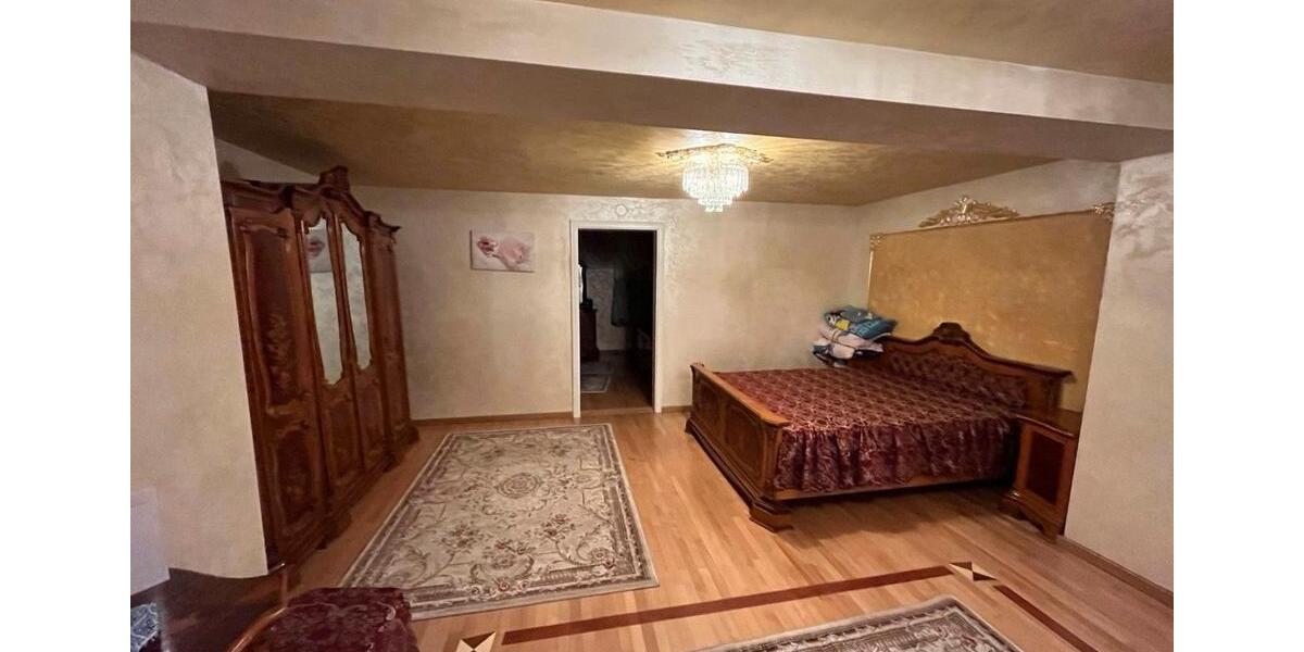 Etagenwohnung Eckental - 5 Zimmer, 90 m&sup2;, 1.350&euro; | Angebot:24512372