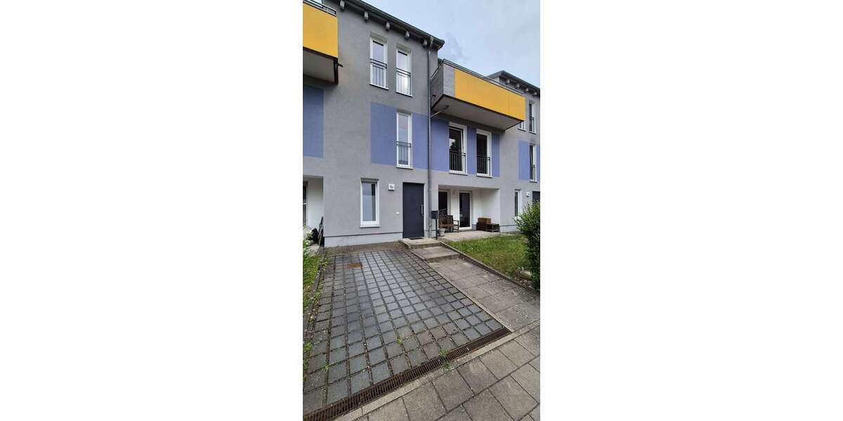 Etagenwohnung Braunschweig Wabe-Schunter-Beberbach - 4 Zimmer, 128 m&sup2;, 1.206&euro; | Angebot:26838338