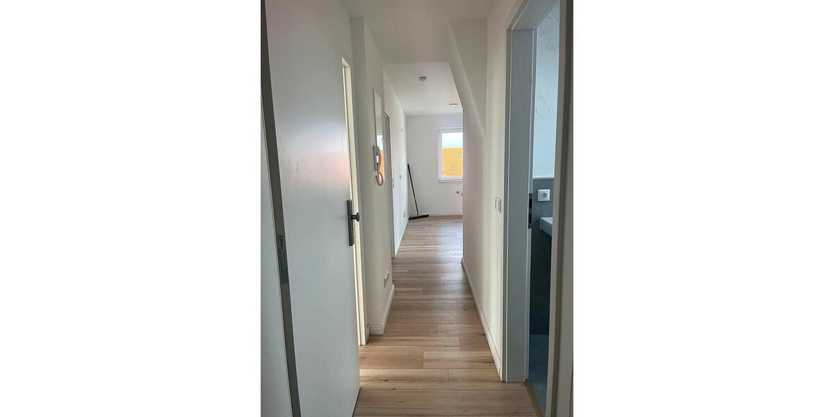 Maisonettenwohnung Gehrden - 4 Zimmer, 175 m&sup2;, 1.400&euro; | Angebot:26699492