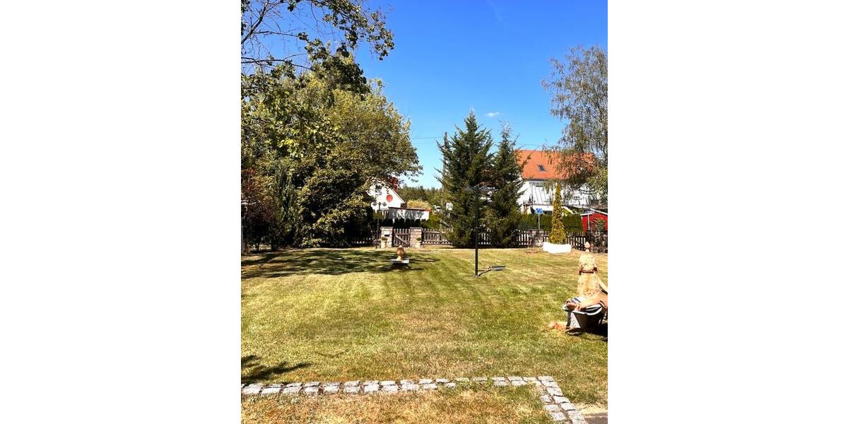 BESI Mi 14.1. Haus am Waldrand Berlins, gr. Garten, 2.Wohngebäude 4 zimmer