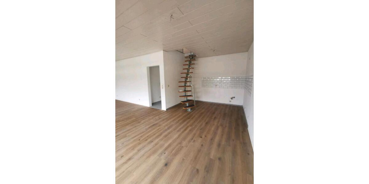 Etagenwohnung Limburg an der Lahn - 3 Zimmer, 105 m&sup2;, 1.130&euro; | Angebot:20797935