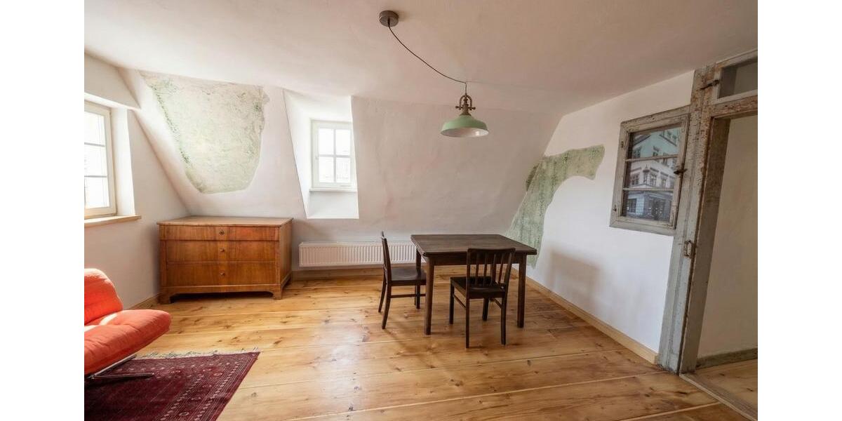 Etagenwohnung Augsburg - 1 Zimmer, 200 m&sup2;, 690&euro; | Angebot:25261418