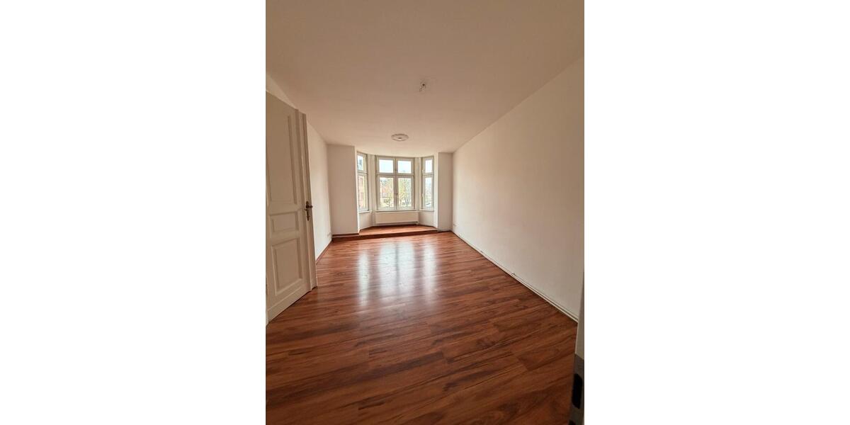 Etagenwohnung Magdeburg Leipziger Straße - 3 Zimmer, 97 m&sup2;, 600&euro; | Angebot:25960419
