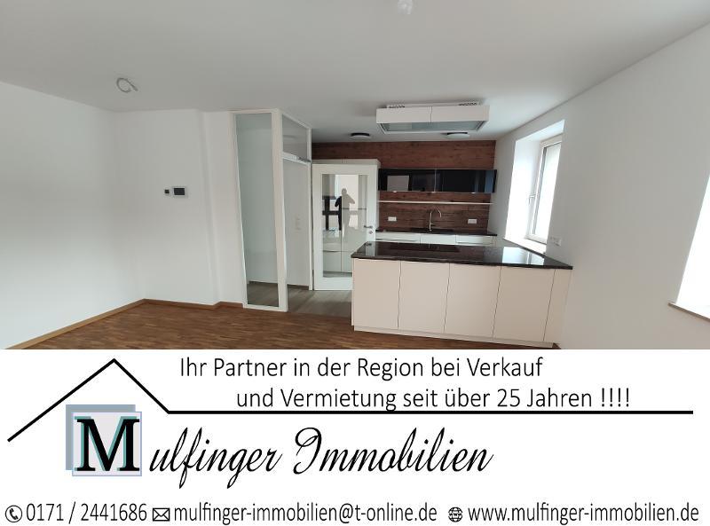 ERSTBEZUG nach Sanierung - Einfamilienhaus mit großer Terrasse und Garage 6 zimmer