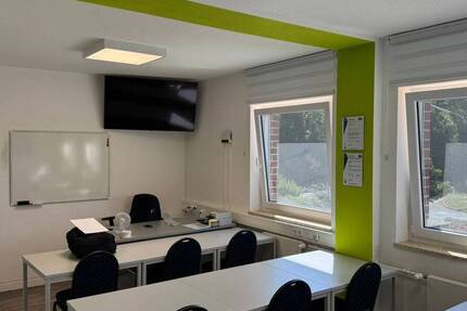 Gewerbeobjekt Giebelstadt - 1 Zimmer, 42 m&sup2;, 484&euro; | Angebot:23985319