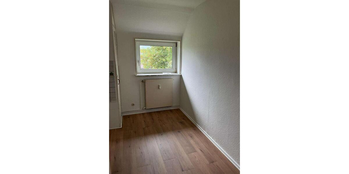Dachgeschoßwohnung Clausthal-Zellerfeld Zellerfeld - 3 Zimmer, 63 m&sup2;, 380&euro; | Angebot:23806980