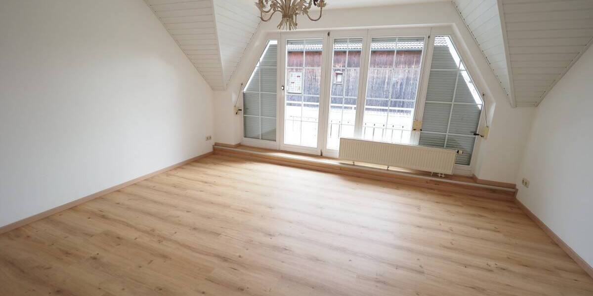 Reihenmittelhaus München Aubing-Lochhausen-Langwied - 4 Zimmer, 120 m&sup2;, 2.280&euro; | Angebot:26117909