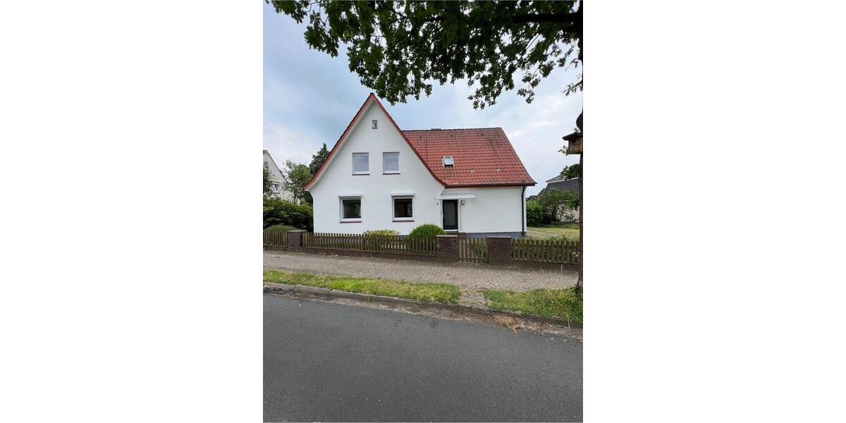 Einfamilienhaus Schneverdingen - 6 Zimmer, 140 m&sup2;, 1.550&euro; | Angebot:26694276