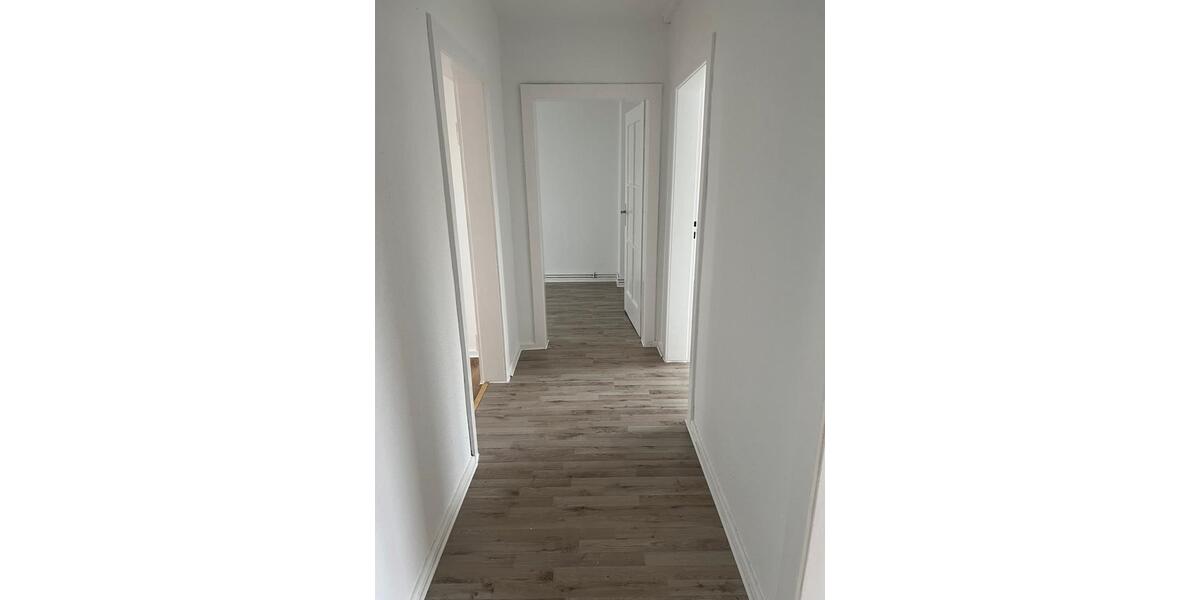 Dachgeschoßwohnung Helmstedt - 3 Zimmer, 60 m&sup2;, 650&euro; | Angebot:26636505