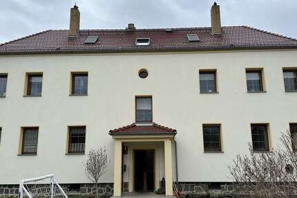 Wohnung zum Mieten in Borna 525 € 75 m² 4 zimmer