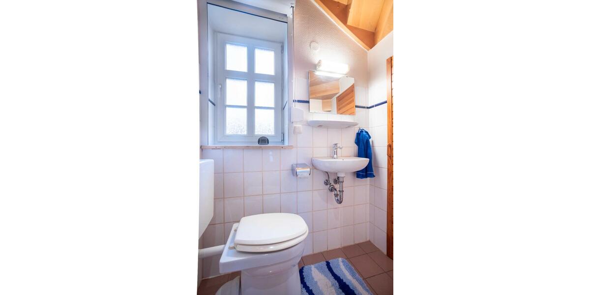 Einfamilienhaus Waldkappel - 4 Zimmer, 157 m&sup2;, 1.340&euro; | Angebot:26220799