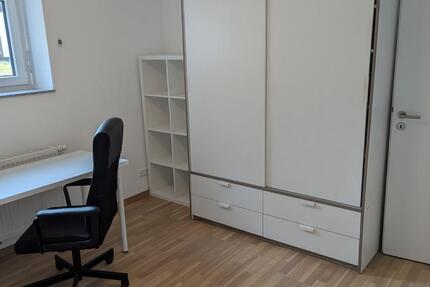 Wohnen auf Zeit Esslingen am Neckar Hegensberg - 2 Zimmer, 23 m&sup2;, 290&euro; | Angebot:25677543