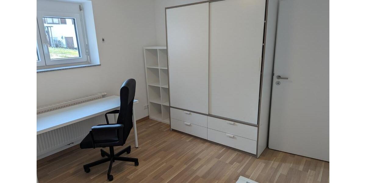 Wohnen auf Zeit Esslingen am Neckar Hegensberg - 2 Zimmer, 23 m&sup2;, 290&euro; | Angebot:25677543